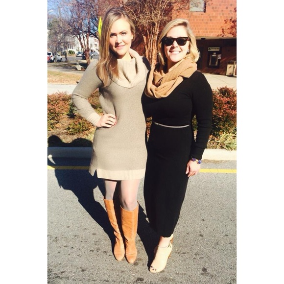 Cynthia Rowley Lambswool, Cowl Neck Sweater Dress, Size Medium - Picture 4 of 14